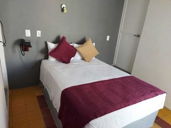 Hotel Nayar