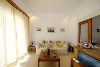 Corali Hotel