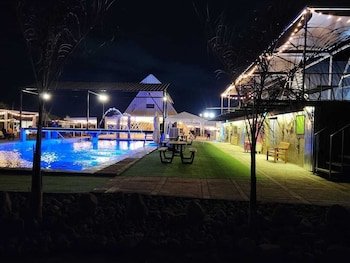 Hanin Town Hotel