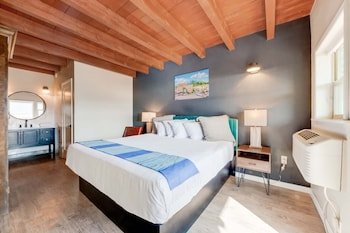 Taos Motel