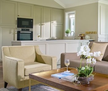 The Lodges at Glenlo Abbey Hotel & Estate