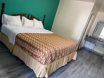 Green Garden Inn