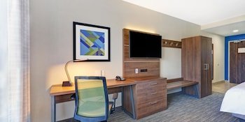 Holiday Inn Express & Suites Atlanta - Tucker Northlake