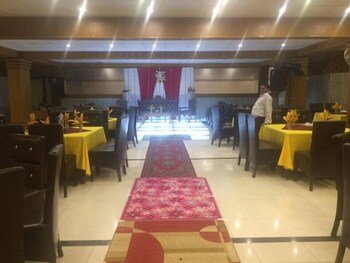 Hotel Crown