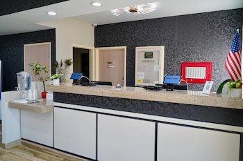 Clarion Inn