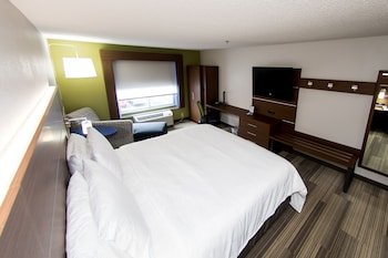 Holiday Inn Express Statesville