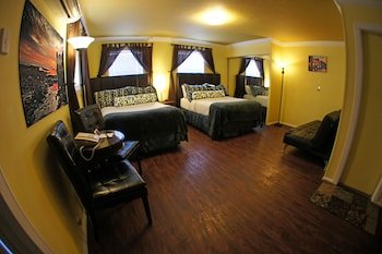 Pegasus International Hotel
