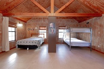 Seven Bluff Cabins