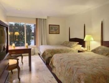 Merced Inn and Suites