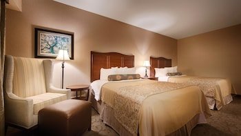 Best Western Plus Country Cupboard Inn
