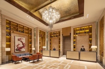 Pullman Haining
