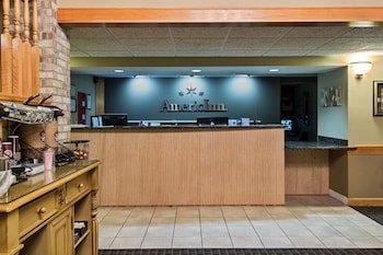 AmericInn by Wyndham Iowa Falls