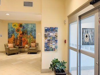 Holiday Inn Express & Suites Nassau