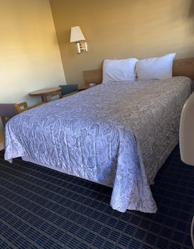 Mt. Whitney Motel