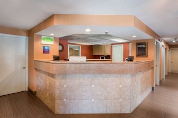 SenS Suites Livermore, SureStay Collection by Best Western