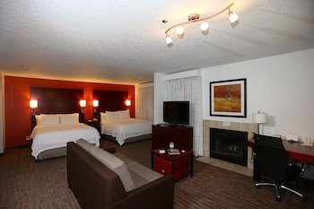 SenS Suites Livermore, SureStay Collection by Best Western