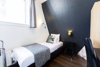 Quentin England Hotel