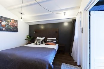 Quentin England Hotel
