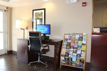 Comfort Inn Green Valley I-19