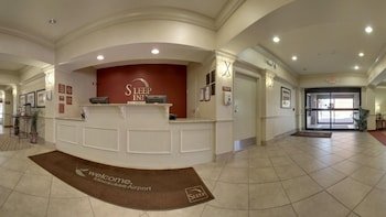 Sleep Inn & Suites Airport