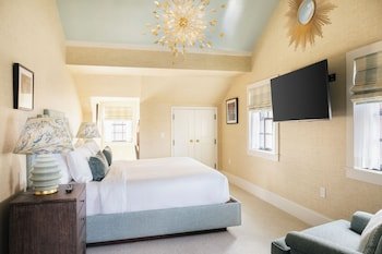 Beacon Hill Hotel & Bistro
