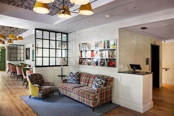 Beacon Hill Hotel & Bistro