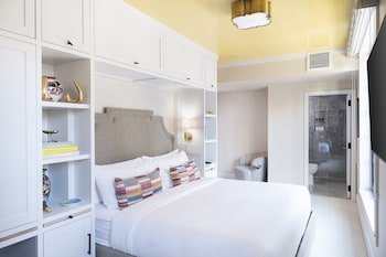 Beacon Hill Hotel & Bistro