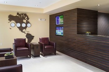 AeroStay Hotel