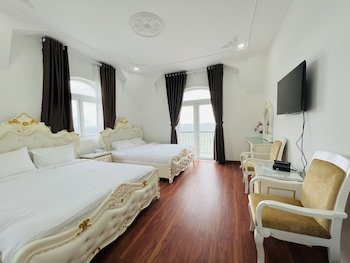 Nam Du Palace Hotel