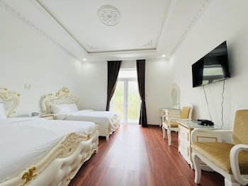 Nam Du Palace Hotel