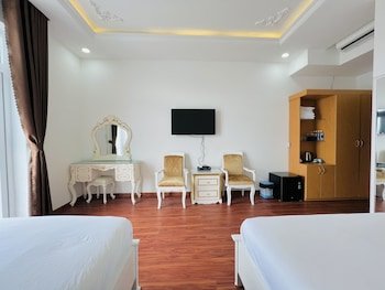 Nam Du Palace Hotel