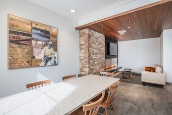 Fairfield Inn & Suites Newport Cincinnati