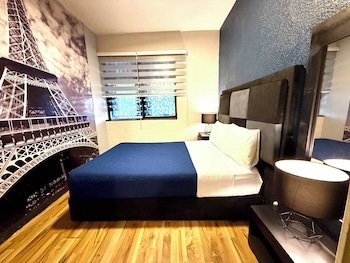 Roomies Hostel Condesa