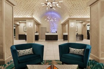 Embassy Suites Arcadia Pasadena