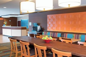 Fairfield Inn & Suites Chicago St. Charles