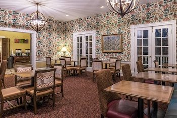 Hampton Inn Lexington Historic Area