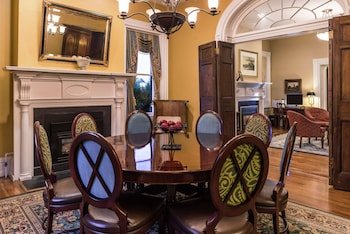 Hampton Inn Lexington Historic Area