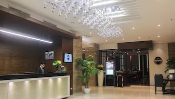 Brentwood Suites