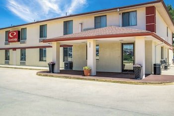 Econo Lodge Lansing