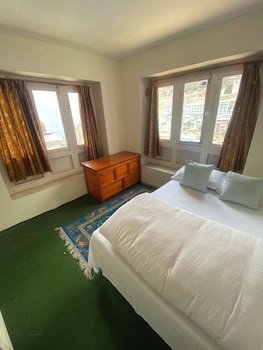 Himalayan Lodge