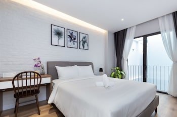 Cozrum Homes-Premier Residence