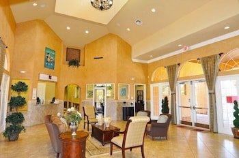 Bella Vida Resort by ihome Resort