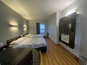 Studio 6 Suites Texas City, TX – I-45 South