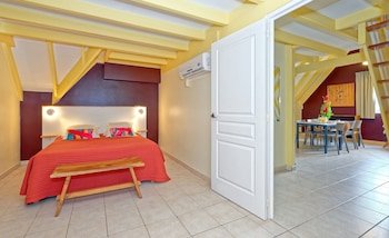 Residence Village Creole