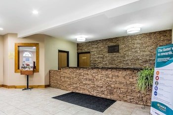 Quality Inn & Suites Chesterfield Village
