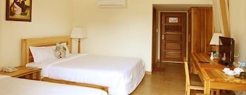 Aniise Villa Resort