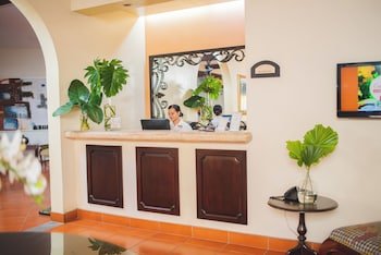 Hotel Los Portales
