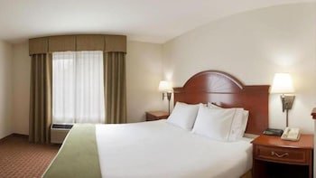 Holiday Inn Express Hotel & Suites Frackville