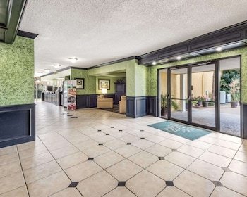 Quality Inn & Suites on the Beach