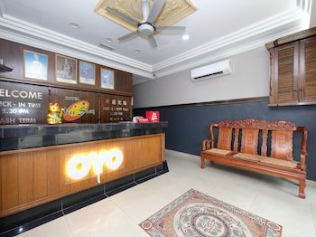 Nice Stay Hotel by OYO Rooms